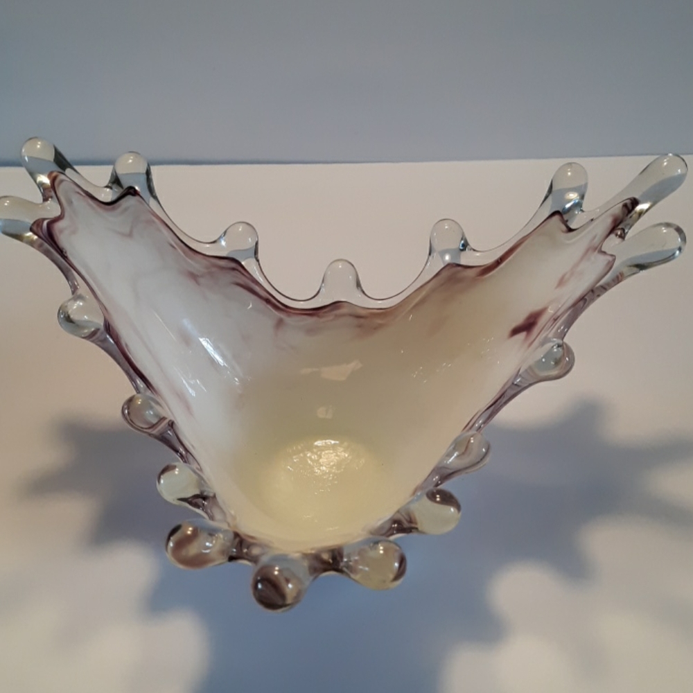 Possible Murano Swirl Art Glass 3 sided bowl
